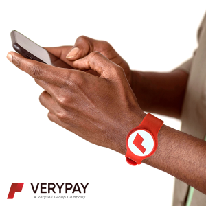 hand wearing a VeryPay digital bracelet